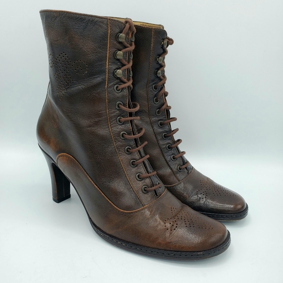 ESPACE ROBERT CLERGERIE BROWN LEATHER BOOTIES 7B - Picture 2 of 8